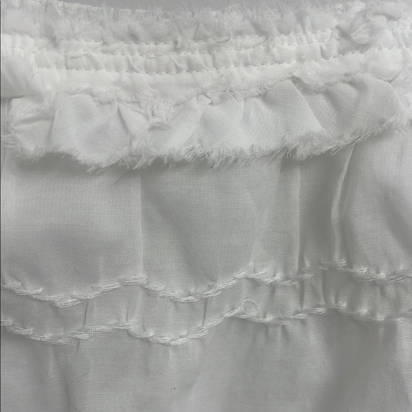 LOFT Ruffled White Fabric - Picture 2 of 5
